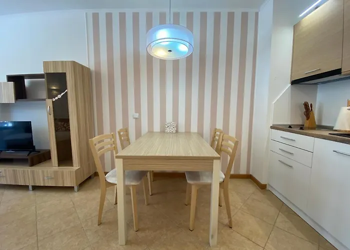 Royal Sun - Private - Bsr Apartament *