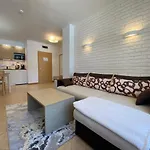 Royal Sun - Private - Bsr Apartment *